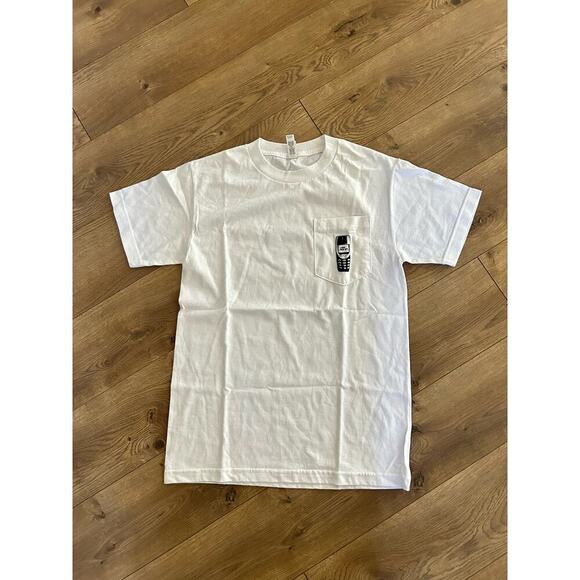 Vintage Don’t Call Me T-shirt - Picture 2 of 3